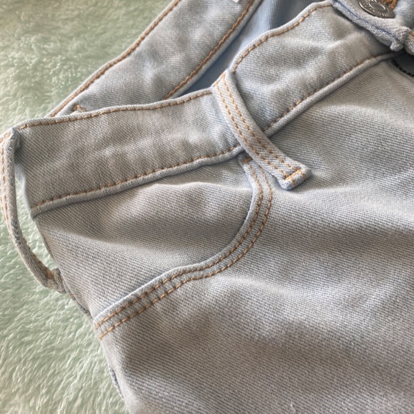 Jeans - Picture 4 of 7